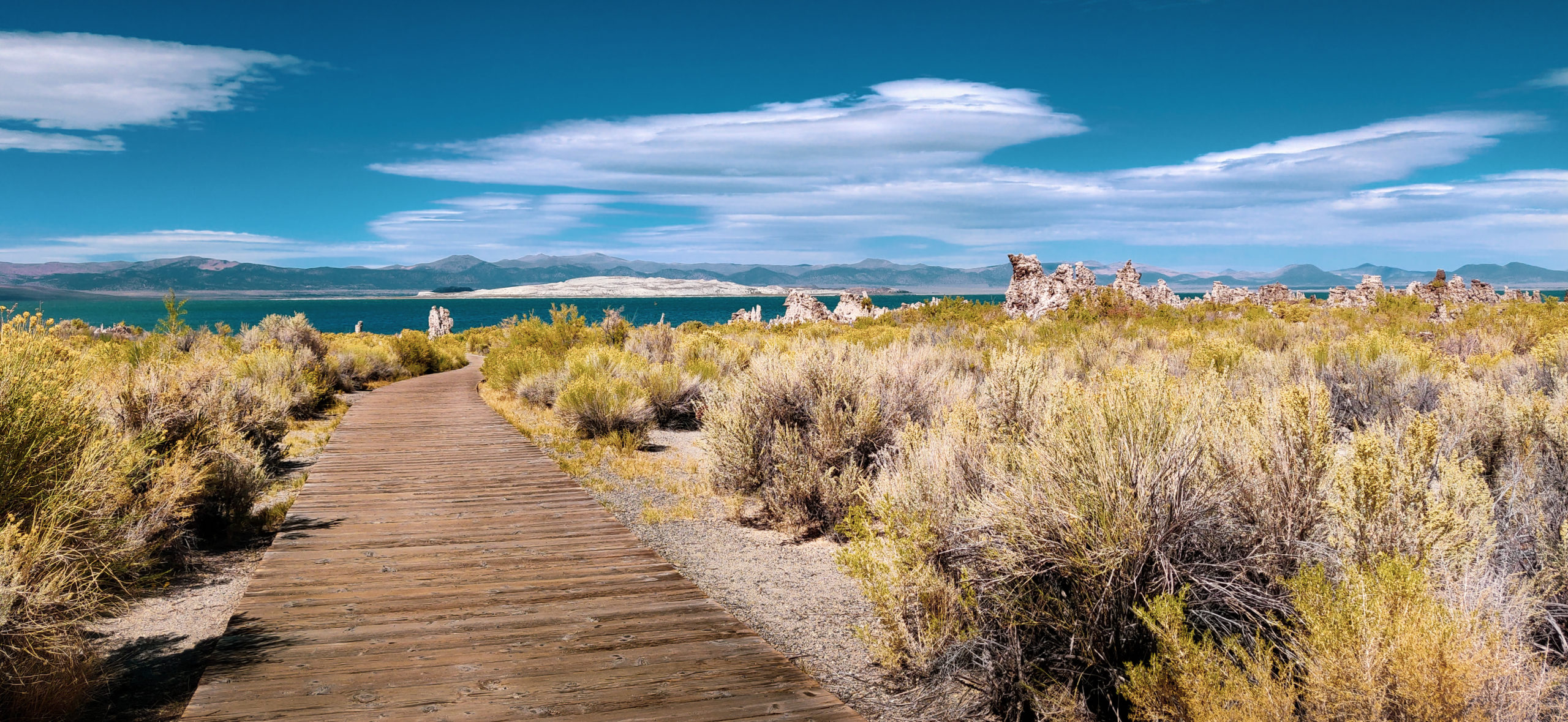Mono lake, le lac salé Take your bagage
