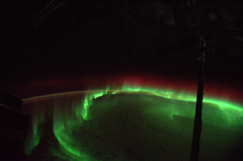 Photo d'aurores boréales dans l'espace