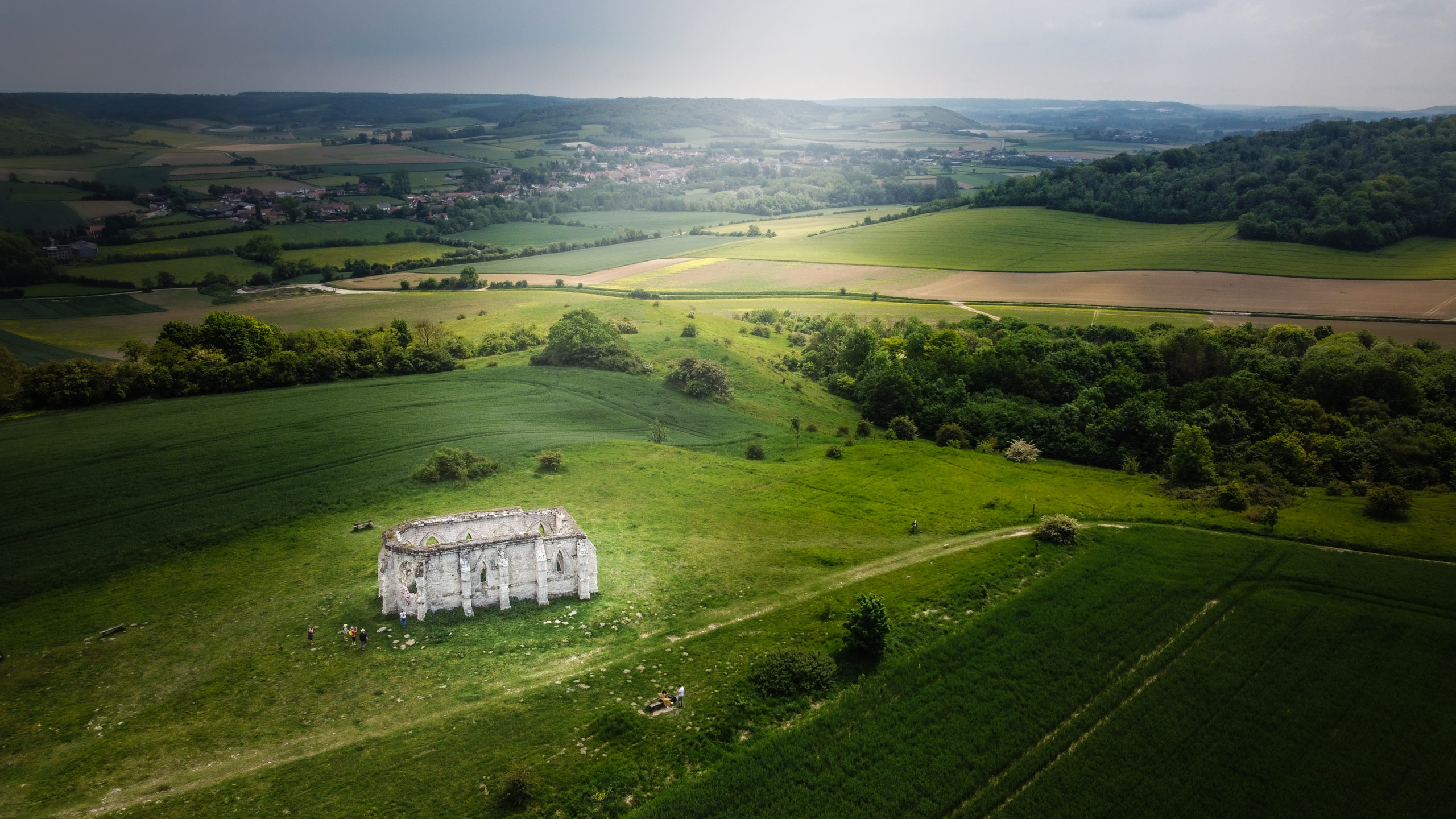 La chapelle de guémy vue du ciel