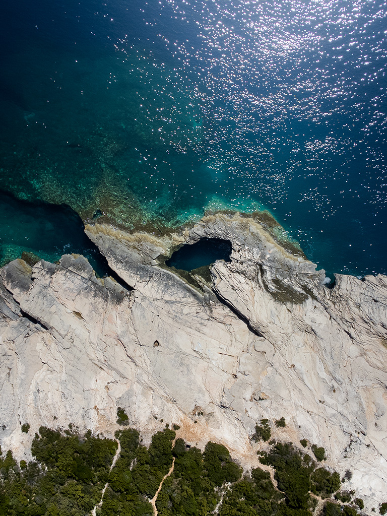 Le dragon eye de dugi otok en croatie