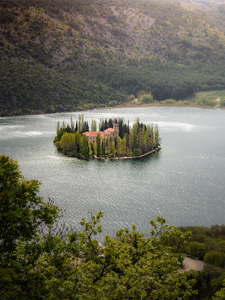 parc national de krka en croatie_le monastère de visovac
