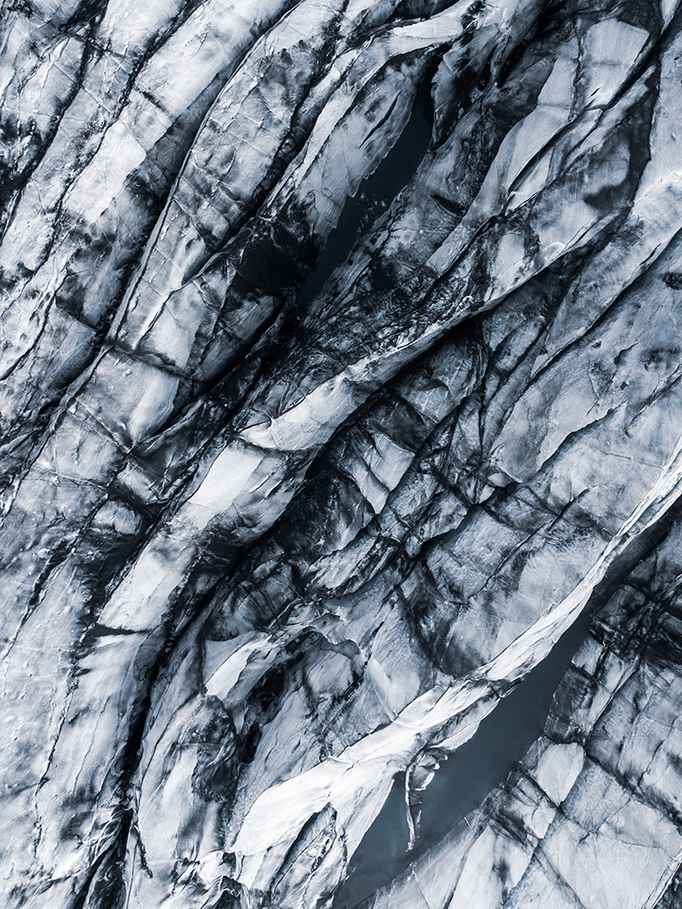 Le glacier de Svinafellsjokull dans le sud de l'Islande