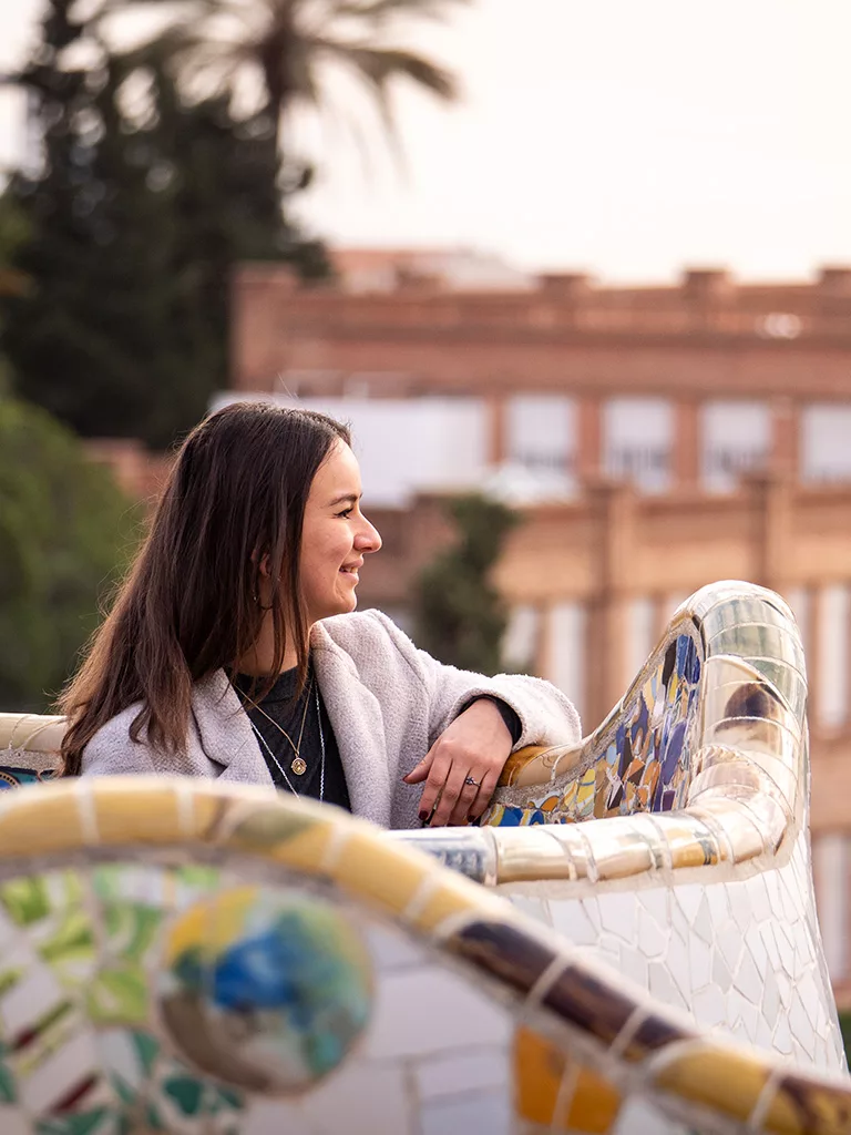 La terrasse du parc Guell à Barcelone, un incontournable.