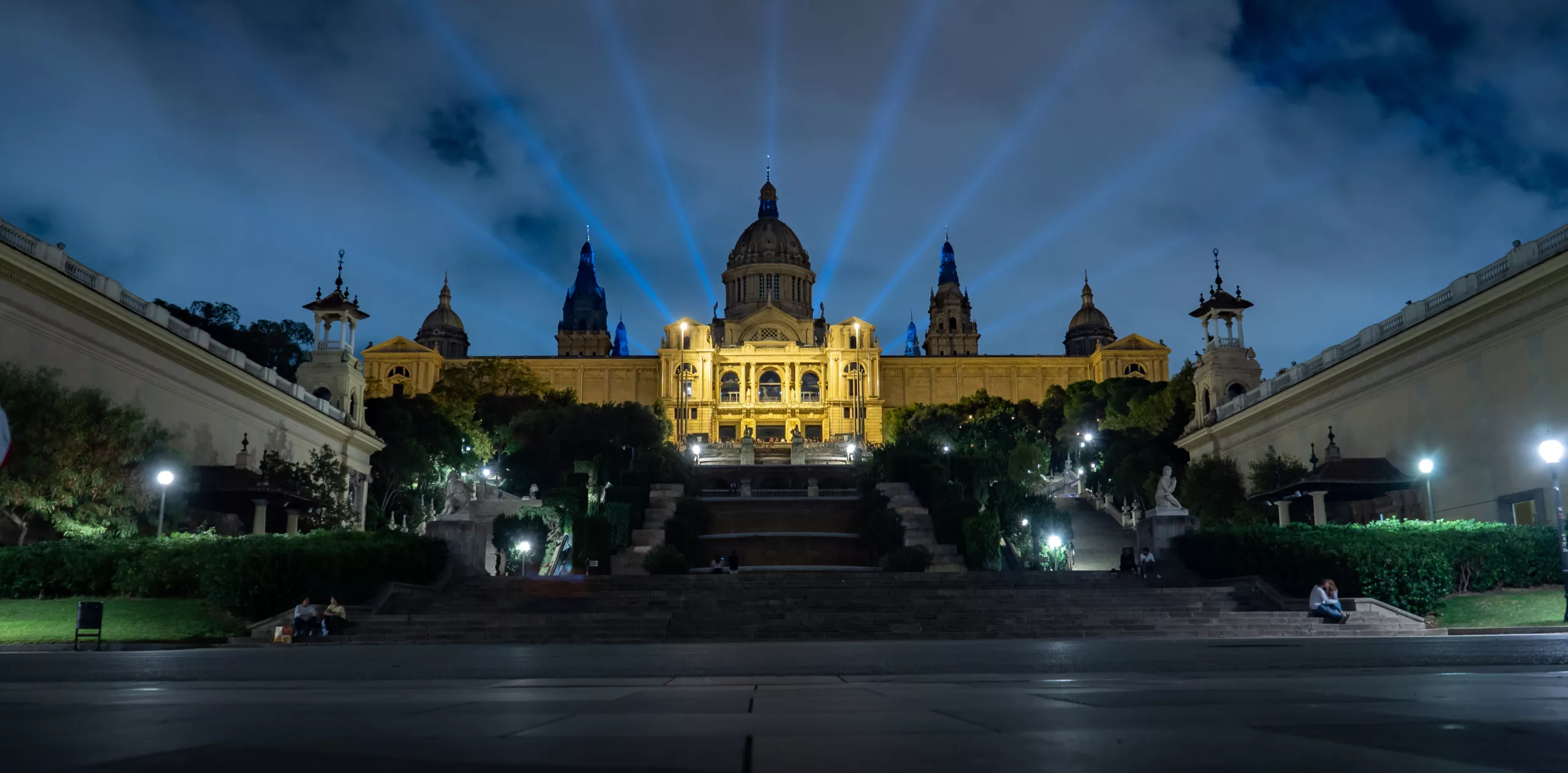 Le Palais national, situé sur la montagne de Montjuïc à Barcelone