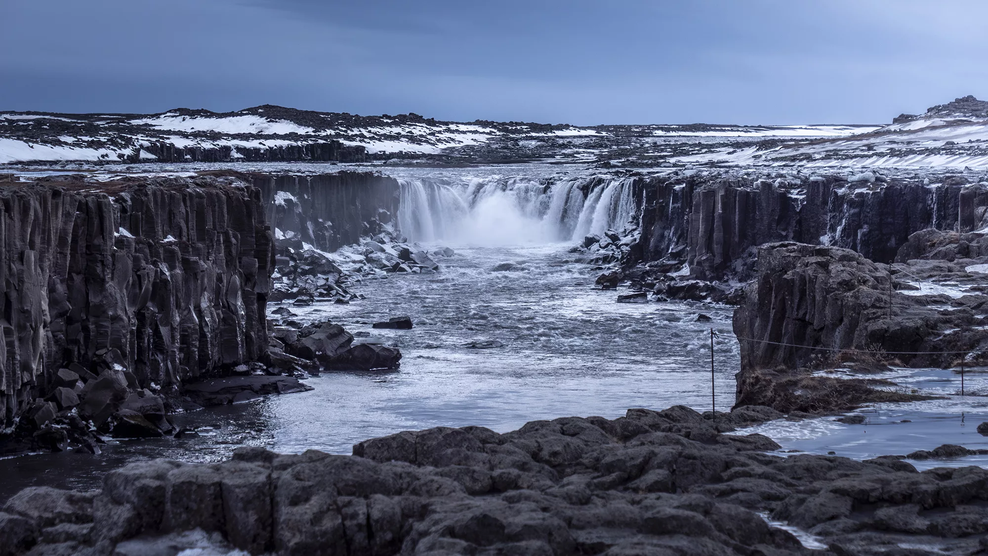 La cascade Selfoss en hiver dans le nord de l'Islande